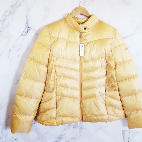 VIA SPIGA Gold Puffer Jacket - Picture 7 of 16